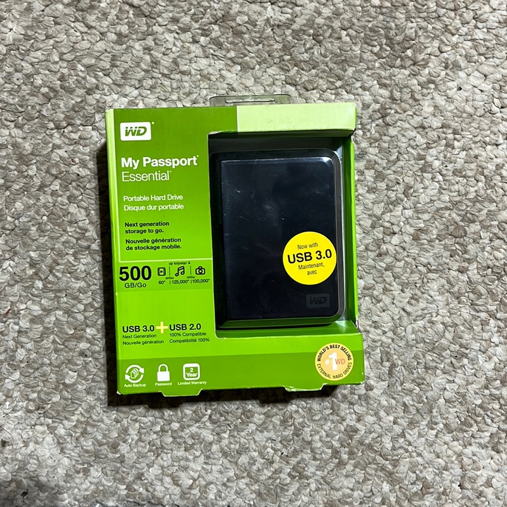 WD my passport essential NEW